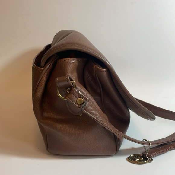 Stone Mountain brown leather flap crossbody bag - Picture 4 of 12